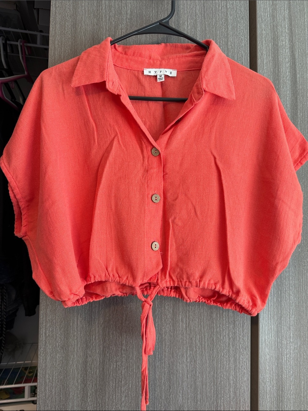 HYFVE Coral Button-Front Cropped Drawstring Shirt
